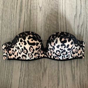 Victoria’s Secret Bombshell strapless 32b leopard with lace